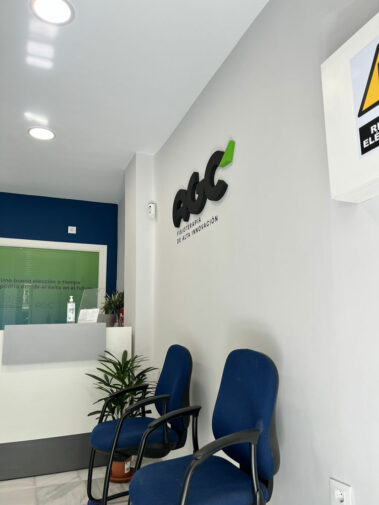 6335AAF4 D785 4FA7 BA00 B5F1DD54800F